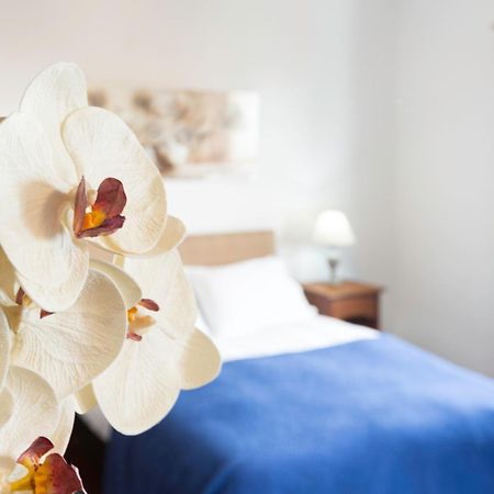 Charming Apartments In Funchal - Sao Goncalo Rom bilde