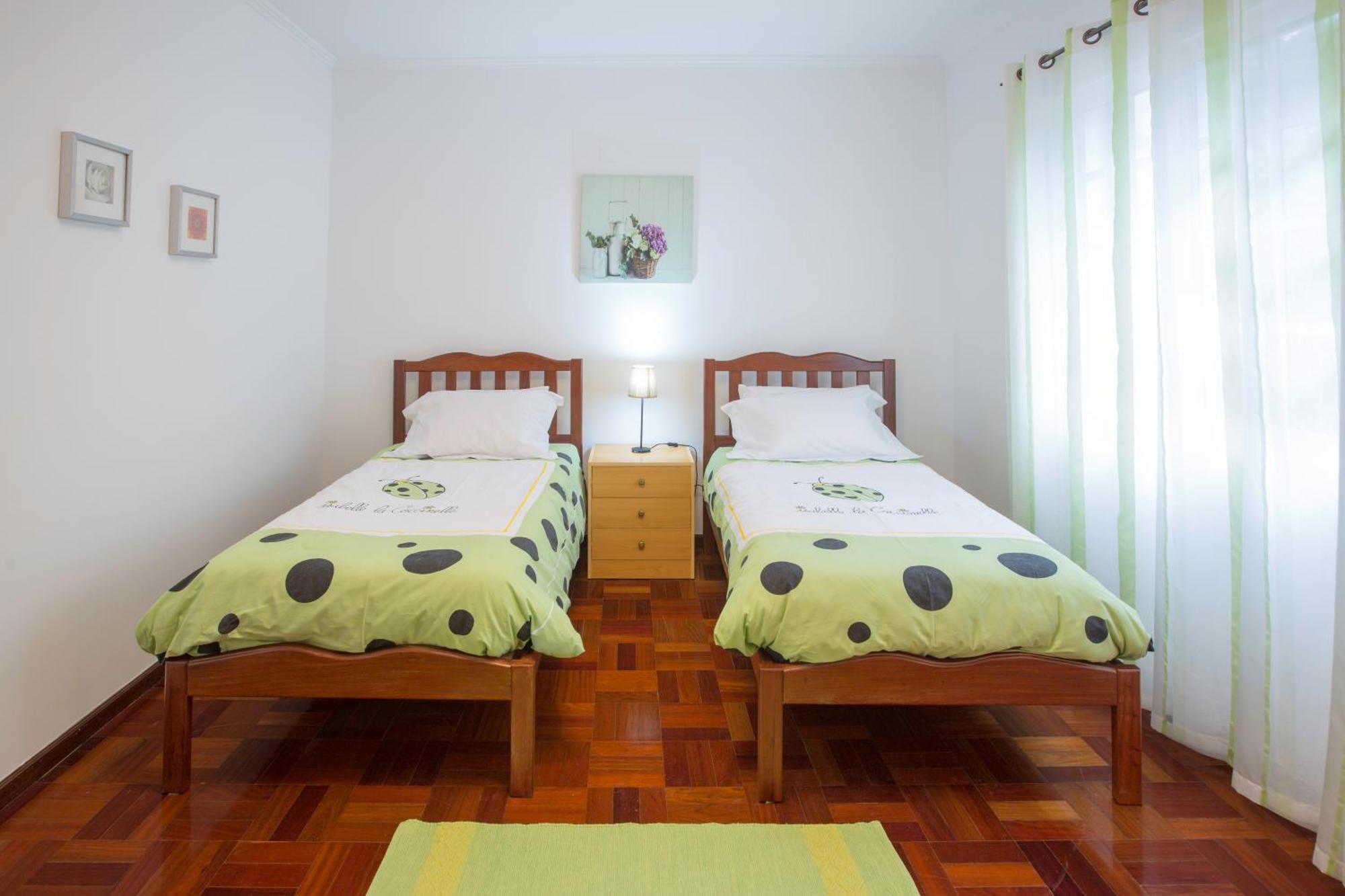 Charming Apartments In Funchal - Sao Goncalo Rom bilde