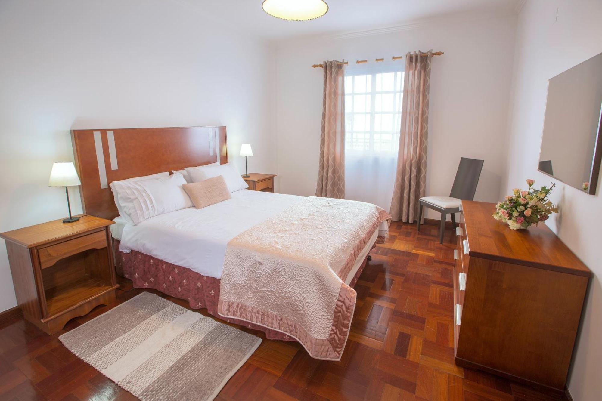 Charming Apartments In Funchal - Sao Goncalo Rom bilde